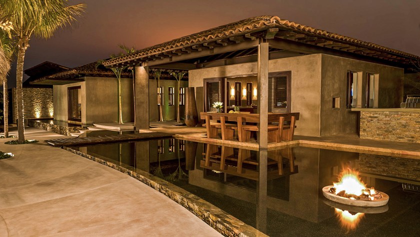 PIC BY LUXURY RETREATS / CATERS NEWS - (PICTURED:Casa Majani swimming pool) Gwyneth Paltrows gorgeous holiday villa is available to rent for jaw-dropping ,300 (3,720) a NIGHT. The Hollywood star and her boyfriend Brad Falchuck took her kids, Apple and Moses, to the luxury resort in Punta Mita, Mexico, last weekend. Casa Majani, a six-bed adobe on the beachfront, boasts two infinity pools and alfresco dining. The pad also has its own yoga and fitness centre, as well as a home theatre and a private chef. SEE CATERS COPY