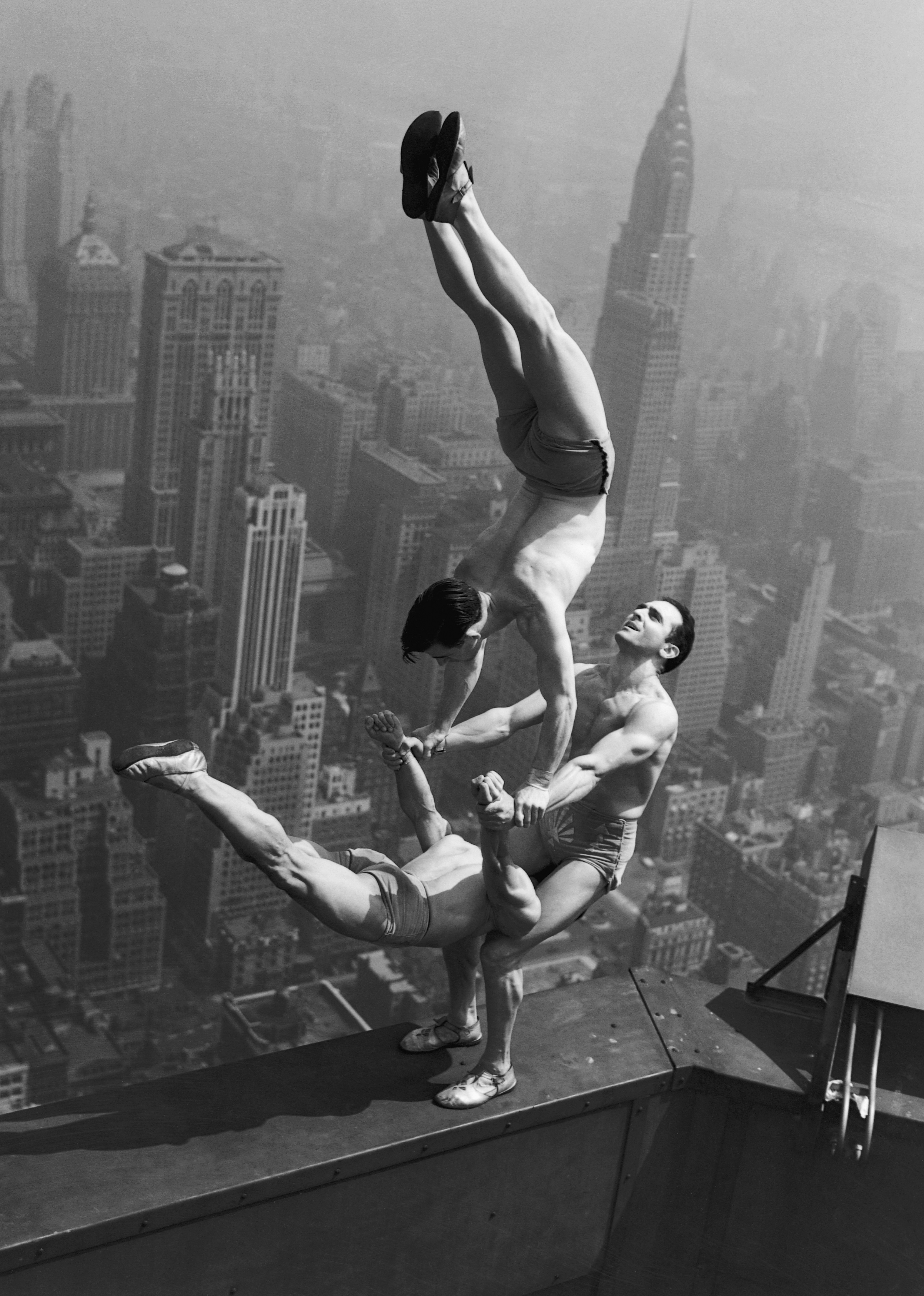 Acrobats Perform on Empire State Building