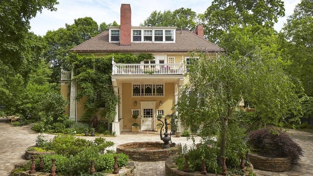 (Sotheby's International Realty)