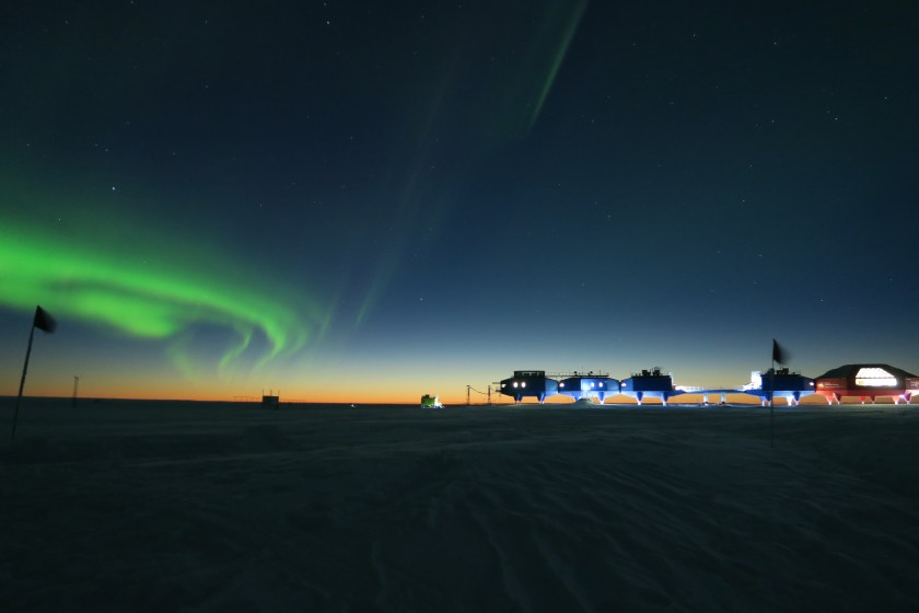 A view of the Halley 6 Research Station situated on the Brunt Ice Shelf, Antarctica, which is believed to be the closest thing you can get to living in space without leaving Earth, making it perfect to be used for research by the European Space Agency. As the Sun’s light dissipates into the horizon, the aurora can be seen swirling overhead. (Richard Inman)