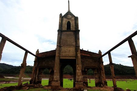 General view of the ruins of Potosi, a town inundated over 30 years ago when a hydroelectric plant was built in Tachira state in western Venezuela, pictured June 4, 2016.
Due to the drought caused by the El Niño climate phenomenon, the ruins of Potosi, a village nestled in the Venezuelan Andes, reemerged after more than 30 years under water.  / AFP / GEORGE CASTELLANOS        (Photo credit should read GEORGE CASTELLANOS/AFP/Getty Images)