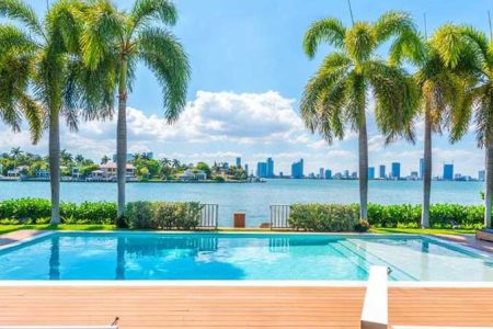 (Julian Johnston/miamiwaterfront.com)