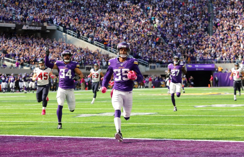 Marcus Sherels #35 of the Minnesota Vikings returns a punt 79 yards for a touchdown in the second quarter of the game against the Houston Texans on October 9, 2016 at US Bank Stadium in Minneapolis, Minnesota. (Photo by Adam Bettcher/Getty Images)