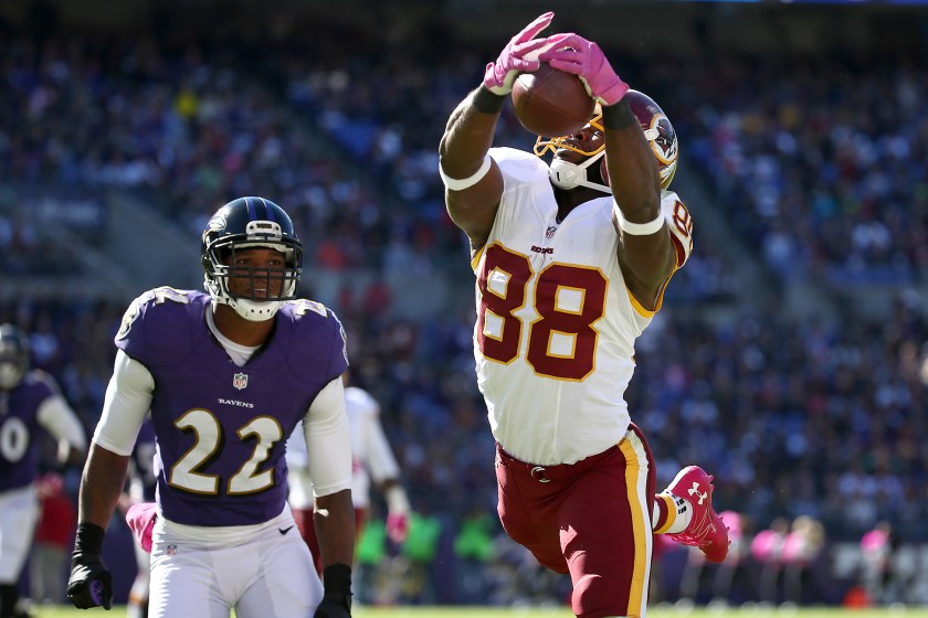 Wide receiver Pierre Garcon #88 of the Washington Redskins catches a touchdown in the second half against the Baltimore Ravens at M&T Bank Stadium on October 9, 2016 in Baltimore, Maryland. (Todd Olszewski/Getty Images)