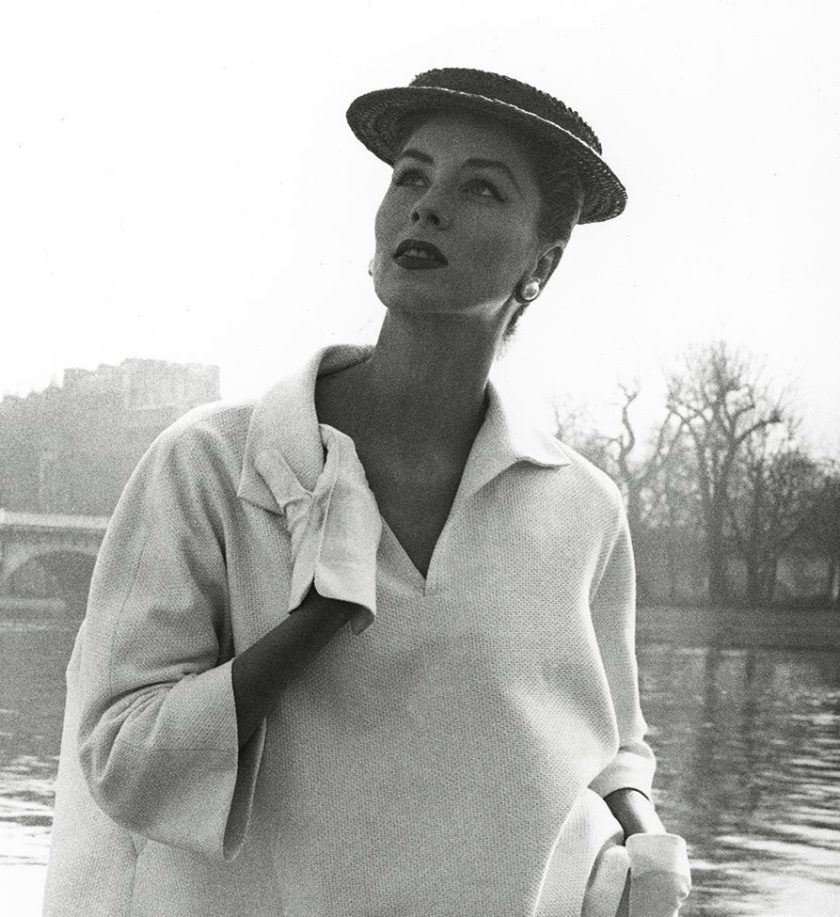 Suzy Parker by the Seine in 1953, in a costume by Balenciaga (Louise Dahl-Wolfe/Aperture)