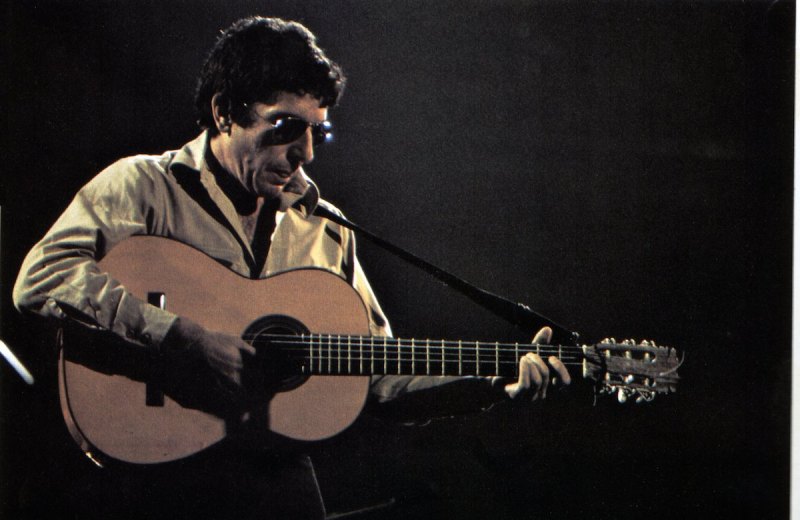 UNSPECIFIED - JANUARY 01: (AUSTRALIA OUT) Photo of Leonard COHEN; performing live on stage (Photo by GAB Archive/Redferns)
