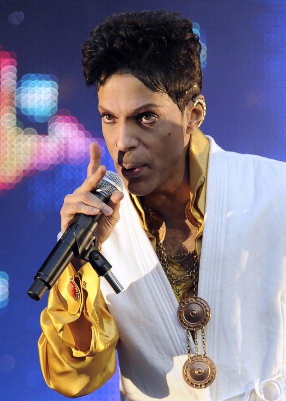 The late US singer and musician Prince (AFP Photo/Bertrand Guay)