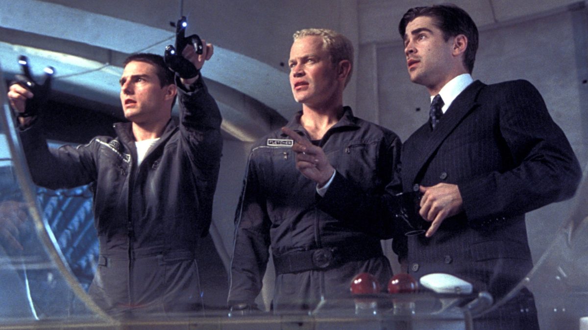 Scene from the 2004 film adaptation of Minority Report starring, from left, Tom Cruise, Neal McDonough, and Colin Farrell (20th Century Fox/DreamWorks/Everett Collection)