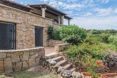 Sardinian Villa With Secret Garden
