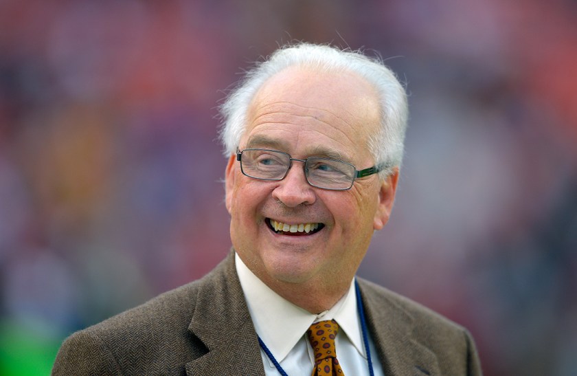 Famed orthopedic surgeon Dr. James Andrews is a strong proponent of stem cell therapy and regularly uses it at his medical center in Birmingham, Alabama. (John McDonnell/The Washington Post/Getty Images)