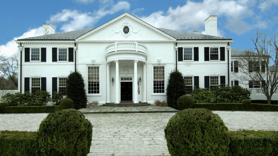 Donald Trump's First Mansion