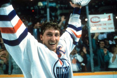 Wayne Gretzky #99 of the Edmonton Oilers recieves the Stanley Cup Trophy after the Oilers defeated the Philadelphia Flyers in Game 7 of the 1987 Stanley Cup Finals on May 31, 1987 at the Northlands Coliseum in Edmonton, Alberta, Canada. (Bruce Bennett/Getty Images)
