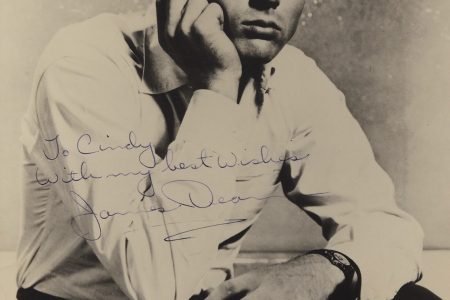 Hollywood Signed Photos Auction