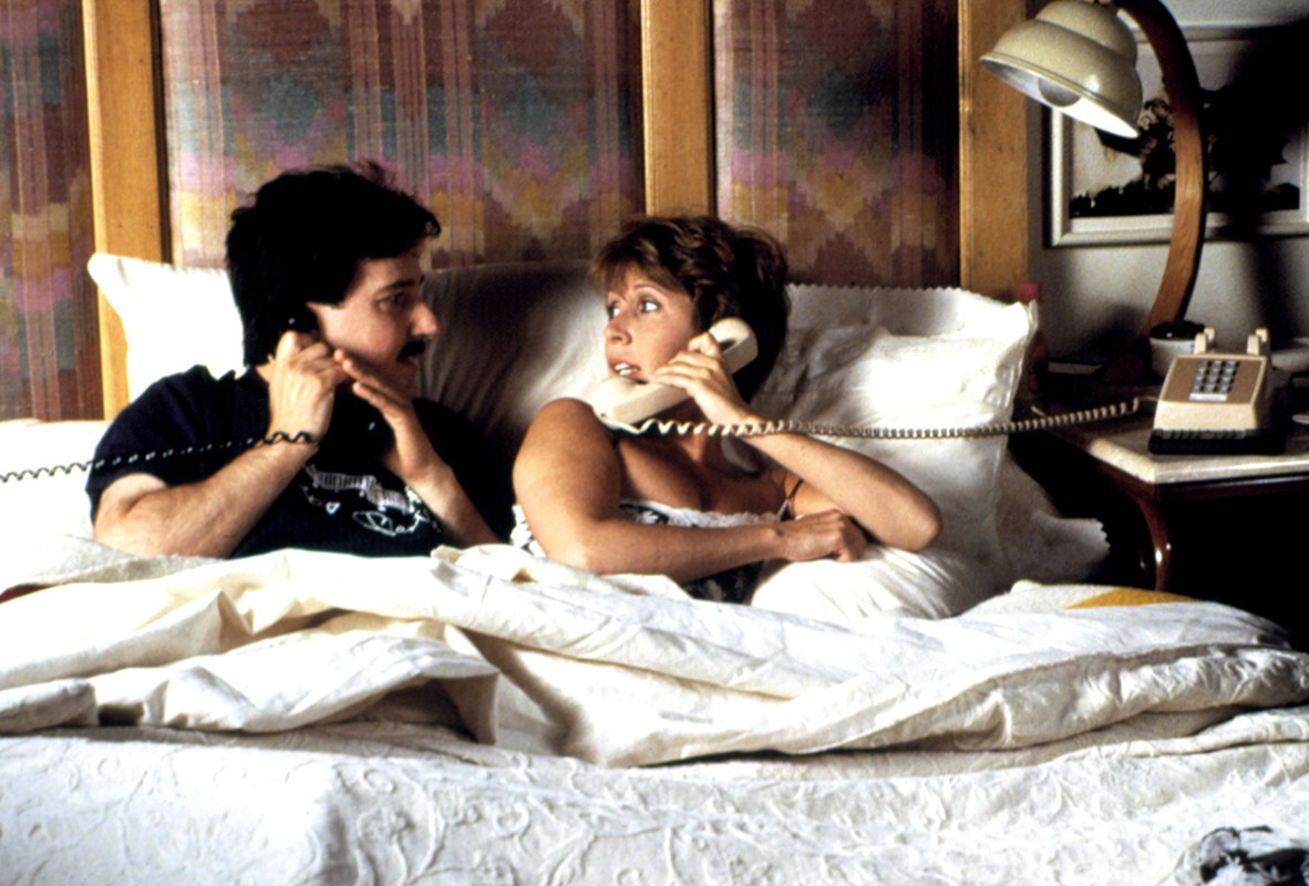 Bruno Kirby and Carrie Fisher in 'When Harry Met Sally' 1989. (Columbia Pictures/Everett Collection)