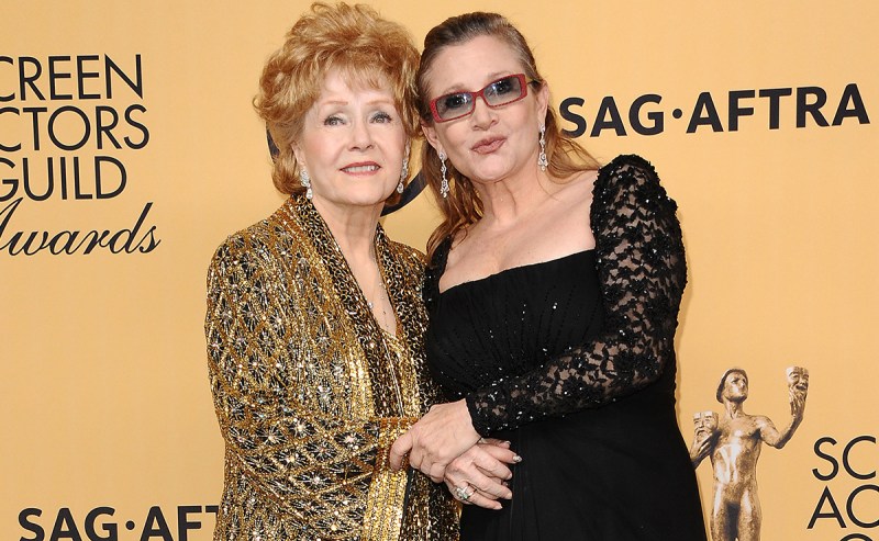 Debbie Reynolds and Carrie Fisher 