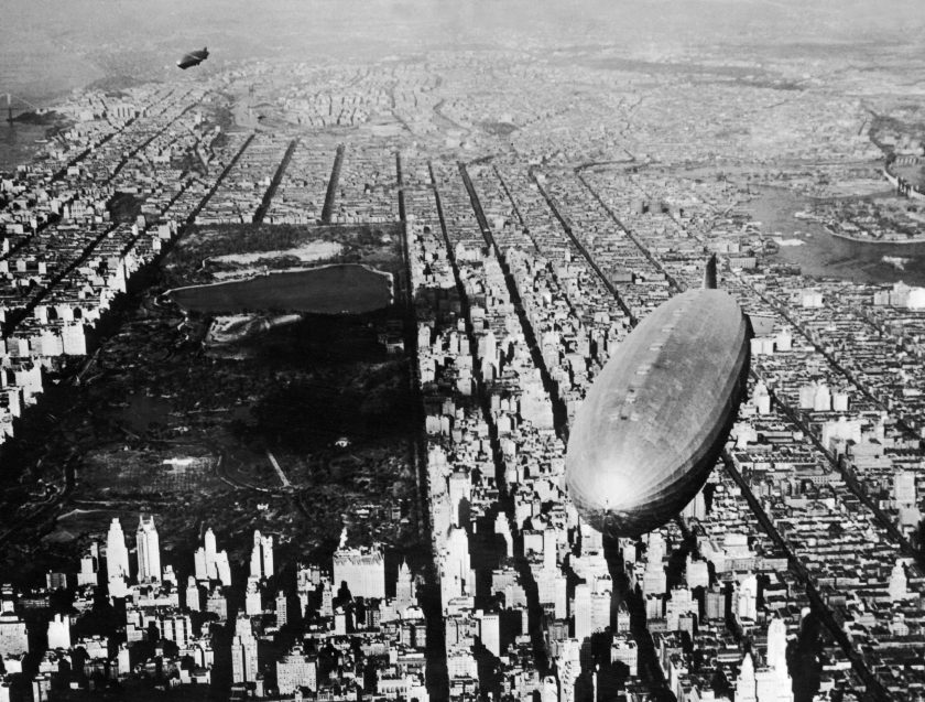 Akron airship flying over New York In 1931. (Keystone-France/Gamma-Keystone via Getty Images)