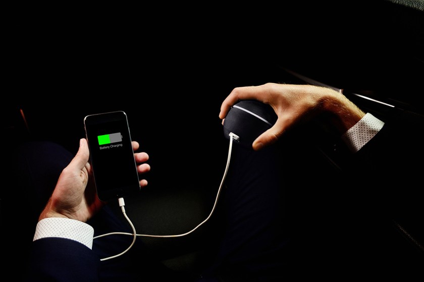 Charge Your Smartphone With the Power of Your Hand