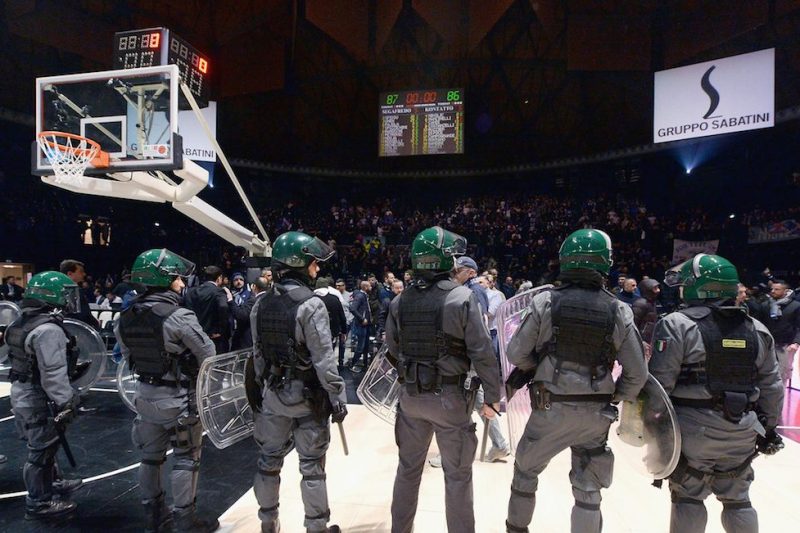 BOLOGNA, ITALY - JANUARY 06: The italian Police stands on the court to prevent contacts and riots between differnt supporters during the LNP lega basket of Serie A2 match the Derby of Bologna between Virtus Segafredo Bologna and Fortitudo Kontatto Bologna at Unipol Arena on January 6, 2017 in Bologna, Italy. (Photo by Roberto Serra - Iguana Press/Getty Images)