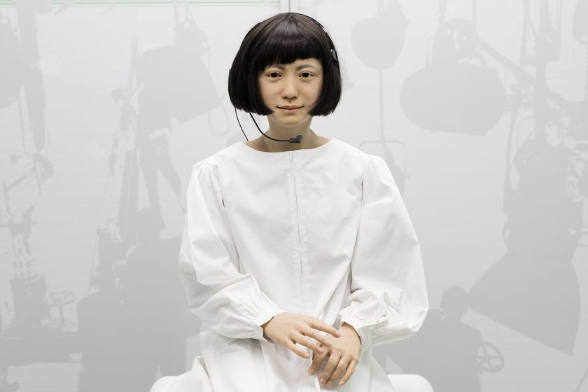 Kodomoroid, a Japanese android who reads the news 2 (Plastiques Photography, courtesy of the Science Museum)