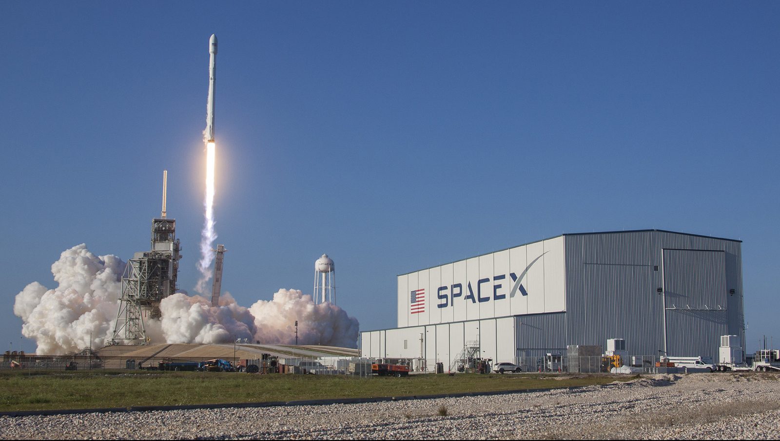 SES-10 Launch, the world's first reflight of an orbital class rocket. (Spacex)