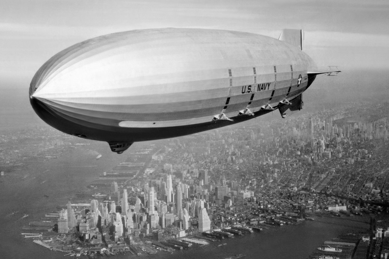 Zeppelin vs Blimp vs Dirigible: What's the Difference - InsideHook