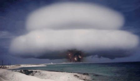 Nuclear-bomb-footage-0324-1.gif