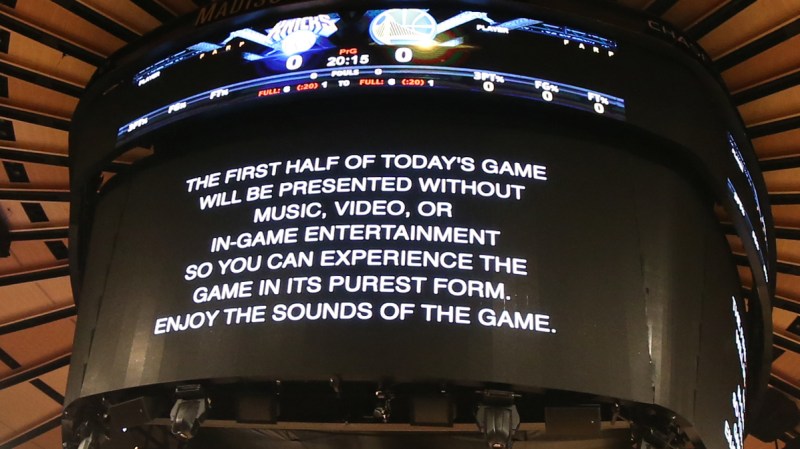 Madison Square Garden Treats Players, Fans to Silence
