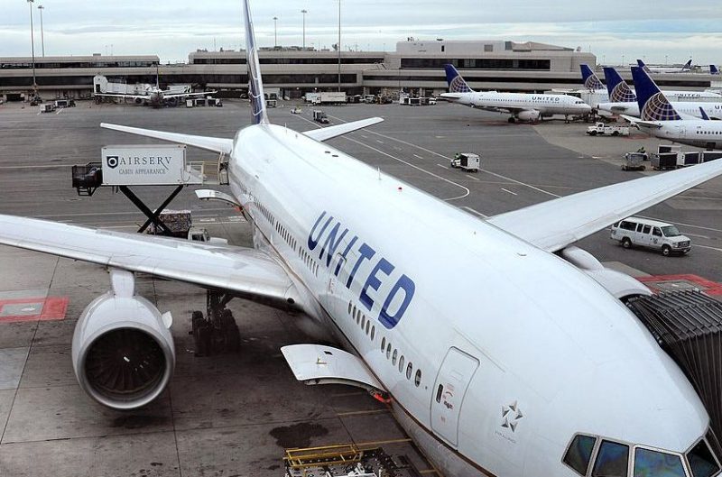 SAN FRANCISCO, CA - JANUARY 11, 2014: A United Airlines Airbus A319 aircraft is serviced at the gate at San Francisco International Airport in San Francisco, California. (Photo by Robert Alexander/Getty Images)