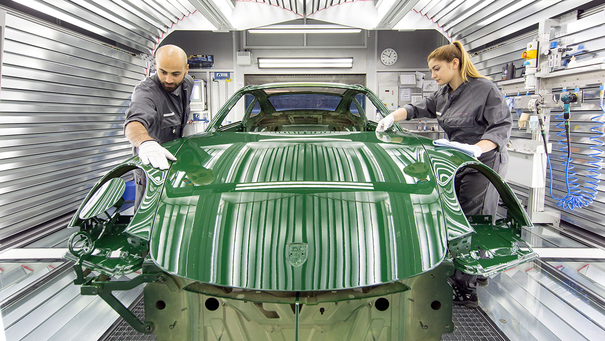 One-millionth 911 rolls of production line