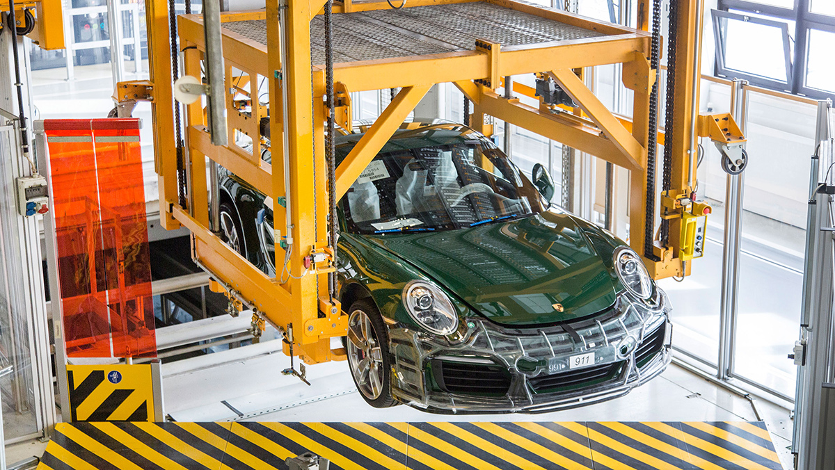 One-millionth 911 rolls of production line