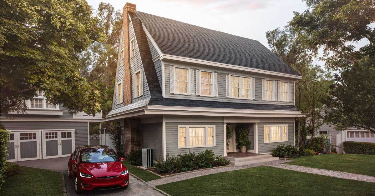Tesla's roof tiles are solar panels in diguise (Tesla)