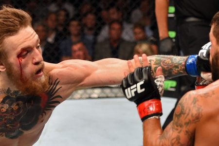 All the Reasons Why Conor McGregor Doesn't Stand a Chance Against Floyd Mayweather Jr.