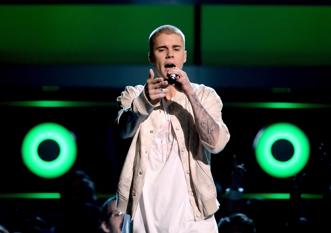 Justin Bieber Banned From Playing in China