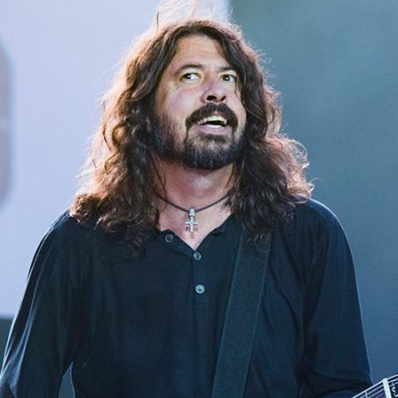Foo Fighters, Rick Astley Rickroll Entire Festival Crowd in Japan