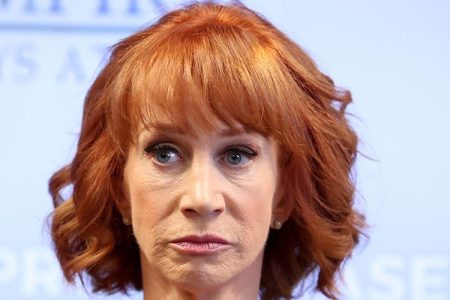 Kathy Griffin, Focus of Trump Photo Kerfuffle, Is Done Apologizing