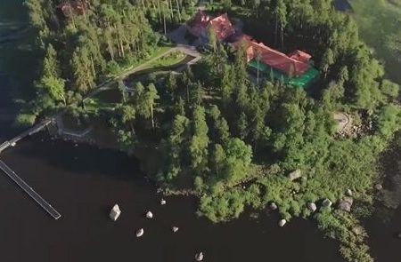 Vladimir Putin Reportedly Has a Lavish Vacation Home on Finnish Border
