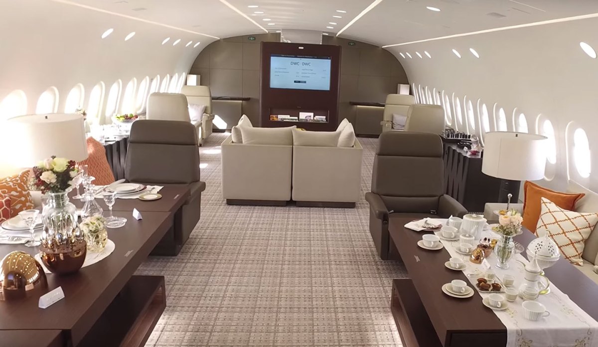 Luxury Boeing 747 Dreamliner. (YouTube)