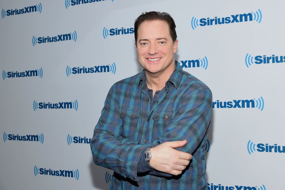 Actor Brendan Fraser visits at SiriusXM Studio on December 14, 2016 in New York City.  (Photo by Ben Gabbe/Getty Images)