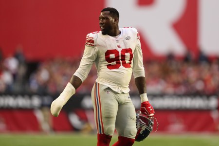 Defensive end Jason Pierre-Paul #90 of the New York Giants during the first half of the NFL game against the Arizona Cardinals at the University of Phoenix Stadium on December 24, 2017. (Photo by Christian Petersen/Getty Images)