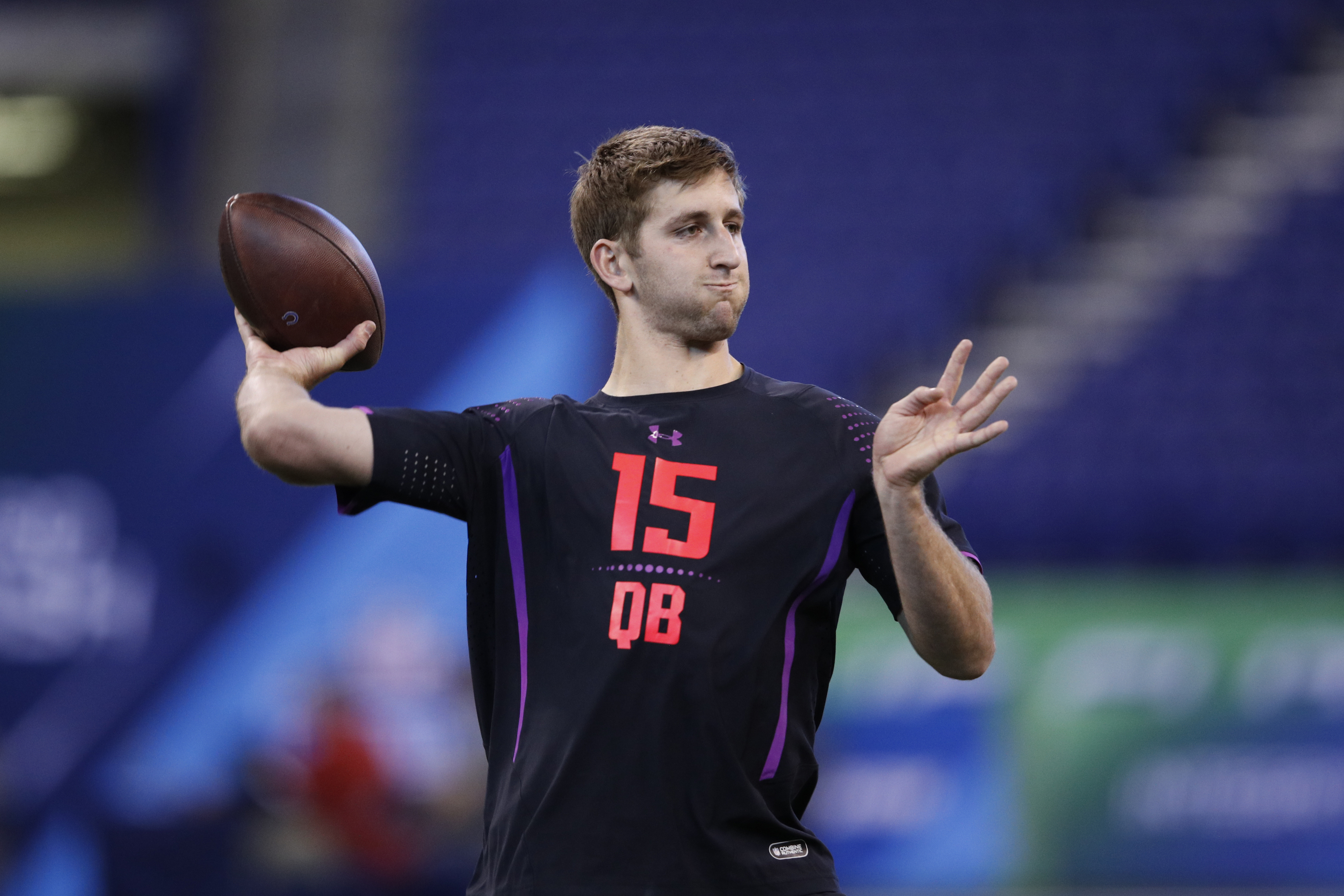 UCLA quarterback Josh Rosen throws during the NFL Combine at Lucas Oil Stadium on March 3, 2018 in Indianapolis, Indiana. (Photo by Joe Robbins/Getty Images)