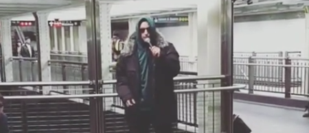 Adam Sandler in disguise, performing new songs in NYC (@thegreatkhanclan/Instagram)