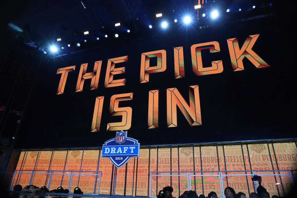 Pittsburgh Steelers the pick is in logo on the video board during the first round at the 2018 NFL Draft at AT&T Statium on April 26, 2018 at AT&T Stadium in Arlington Texas.  (Photo by Rich Graessle/Icon Sportswire via Getty Images)