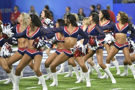 Cheerleaders perform during Super Bowl LII between the New England Patriots and the Philadelphia Eagles at US Bank Stadium in Minneapolis, Minnesota, on February 4, 2018. (Photo credit should read TIMOTHY A. CLARY/AFP/Getty Images)
