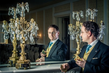 Steve Cohen, the Millionaire's Magician (Chamber Magic)