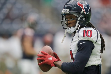 DeAndre Hopkins #10 of the Houston Texans warms up before playing against the Chicago Bears at NRG Stadium on September 11, 2016 in Houston, Texas.  (Photo by Thomas B. Shea/Getty Images)