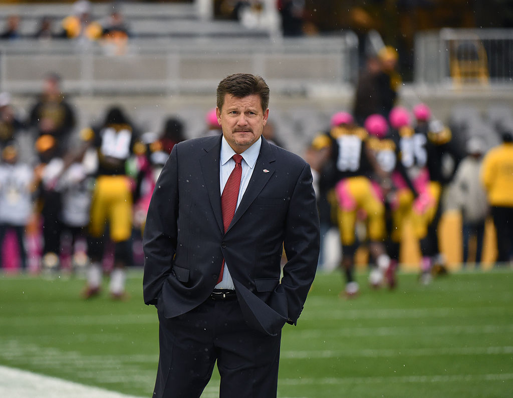 Team president Michael Bidwill of the Arizona Cardinals looks on from the field as rain falls before a game against the Pittsburgh Steelers at Heinz Field on October 18, 2015 in Pittsburgh, Pennsylvania. The Steelers defeated the Cardinals 25-13. (Photo by George Gojkovich/Getty Images)