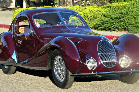 A similar car to the one that was stolen, this is a 1938 Talbot-Lago T150C SS Teardrop Coupe 1
Photographed at the 2012 Marin Sonoma Concours d' Elegance. (Jack Snell/Flickr)