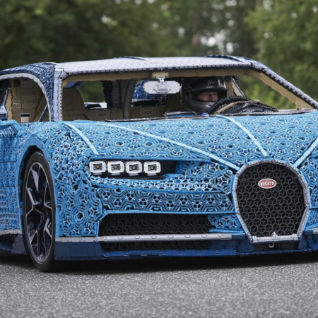 Just a Drivable Bugatti Chiron Built With a Million LEGOs, NBD