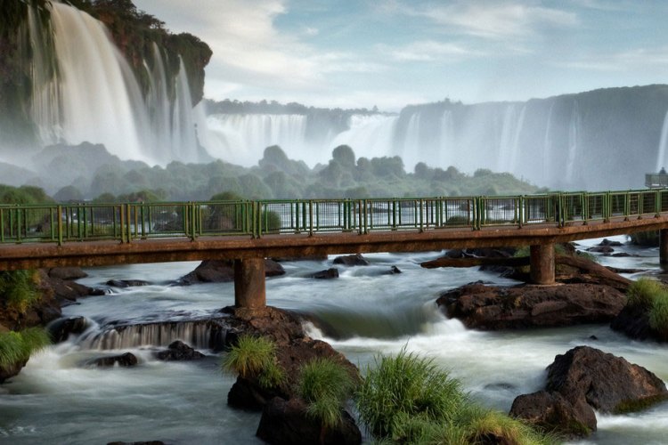 beautiful places iguazu falls