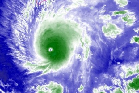 Satellite of Hurricane Lane (NOAA)